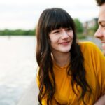 Décomposer les 36 questions qui mènent à l’amour : Pourquoi et comment elles fonctionnent.