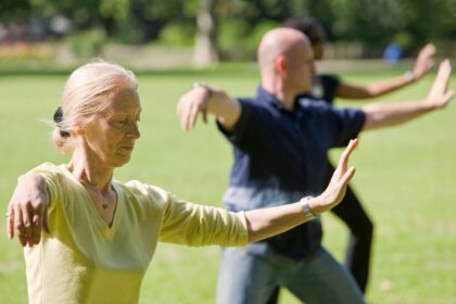 Ce qu’il faut savoir sur la pratique du Tai Chi et l’interaction corps-esprit